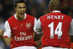 开云APP-迪巴拉闪耀全场，当意式利刃刺穿西甲铁壁，多特蒙德如何见证进攻艺术的终极形态？