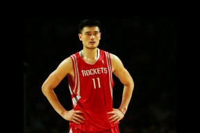 开云体育官方网站-马刺式绞杀，当团队篮球成为最锋利的矛