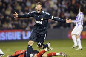 开云体育平台APP-德甲争冠夜，莫兰特为何抢戏？一场跨体育的评分狂欢