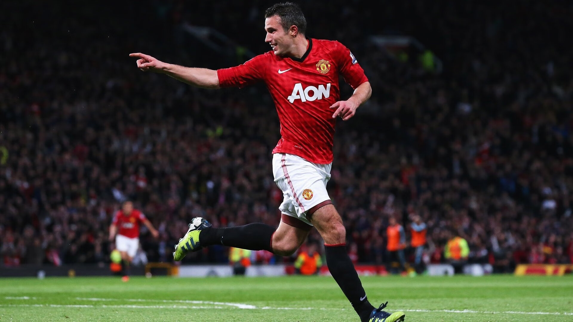 年度焦点之战之夜,皮克统治全场